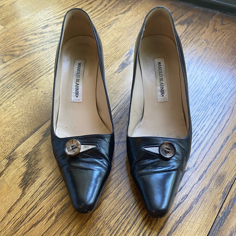 Vintage Manolo Blahnik pumps